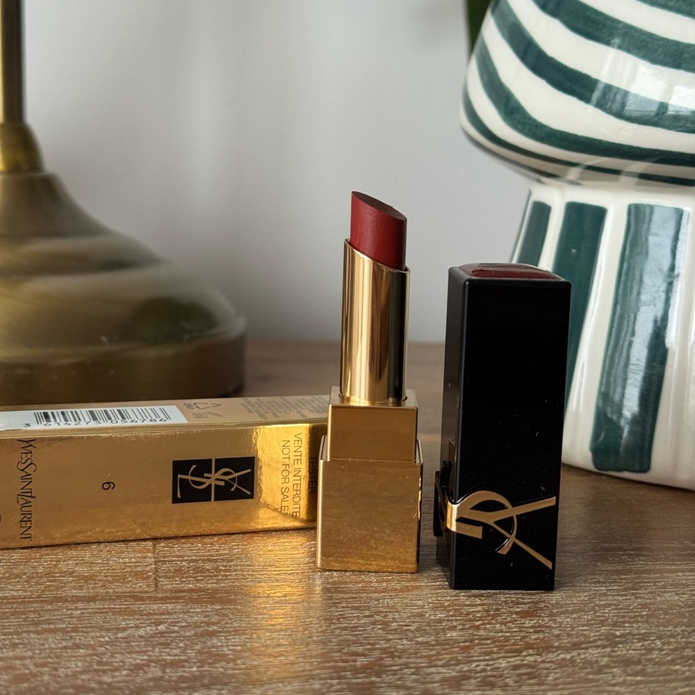 Yves Saint Laurent Lipstick - Luxurious Deep Red